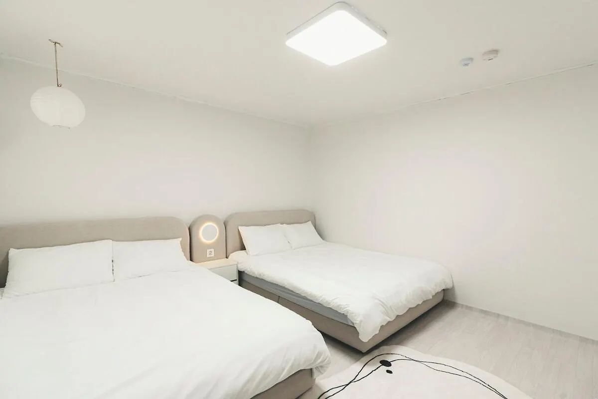The Rest Apartment Seoul 0*,